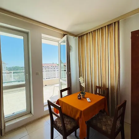 דירה Sunny House 502 Large